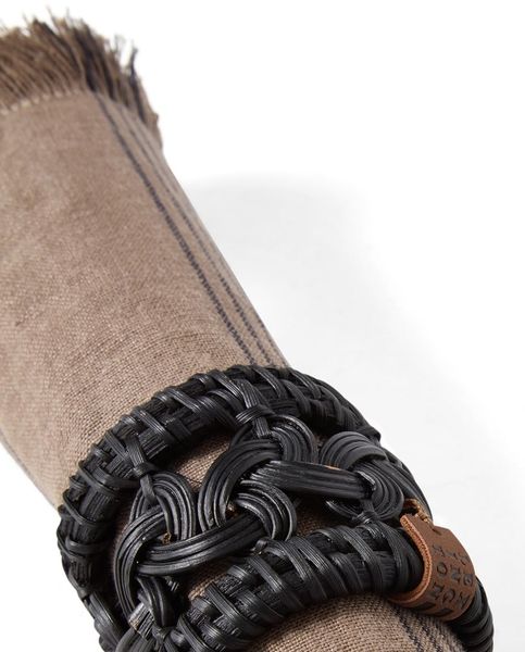 Serviettring sort rotting